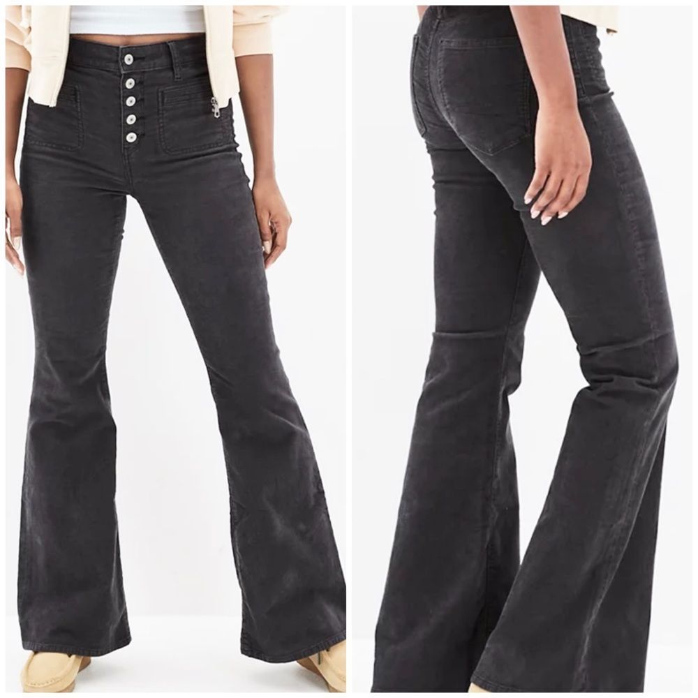 American Eagle Corduroy Super High-Waisted Flare Pants - 00